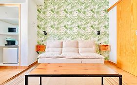 Nanit Rooms Ibiza Hostal